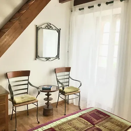 Domaine Mourguy D'hotes Chez Le Vigneron 住宿加早餐酒店 3*