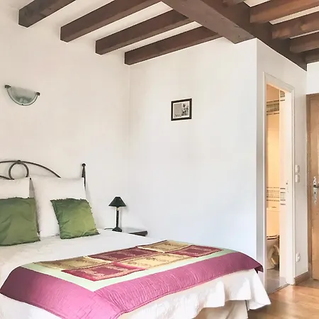 Domaine Mourguy D'hotes Chez Le Vigneron