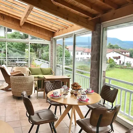 Domaine Mourguy D'hotes Chez Le Vigneron 3*