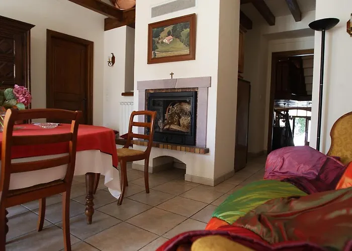 Domaine Mourguy D'hotes Chez Le Vigneron Bed & Breakfast 3*