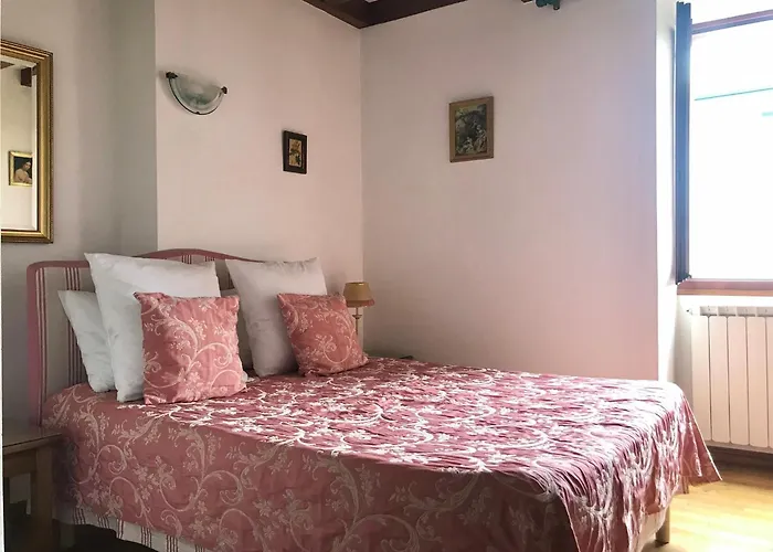 Domaine Mourguy D'hotes Chez Le Vigneron Bed & Breakfast Ispoure